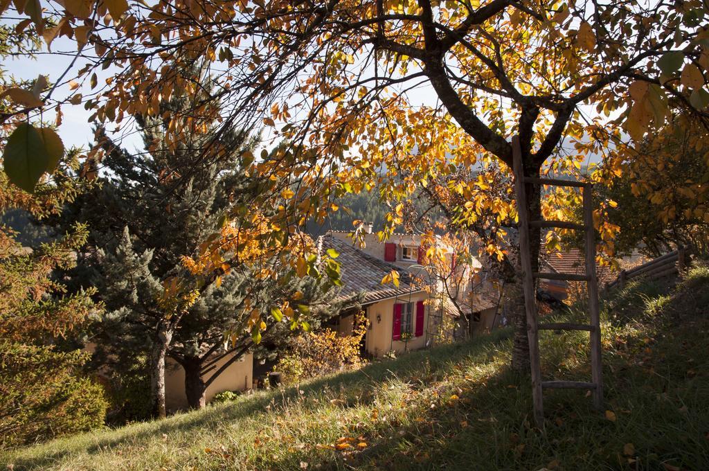 La Grange D'Agnes Montmaur-en-Diois Exterior foto